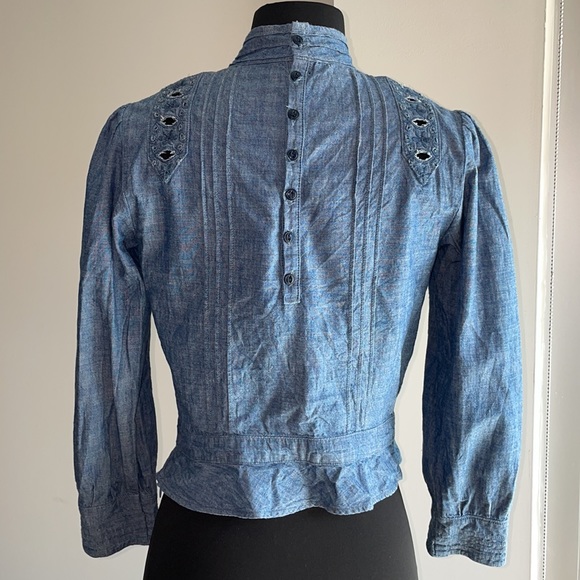 STUNNING Citizens of Humanity Chambray Blouse - Picture 4 of 8
